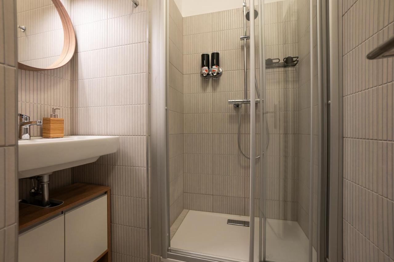 2-Rooms Apartment 10 Min Away From City Center Вена Экстерьер фото