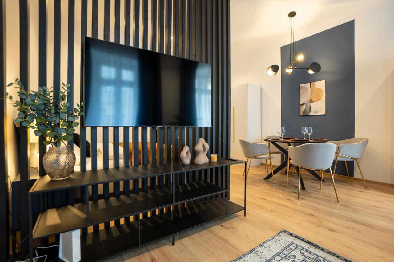 2-Rooms Apartment 10 Min Away From City Center Вена Экстерьер фото