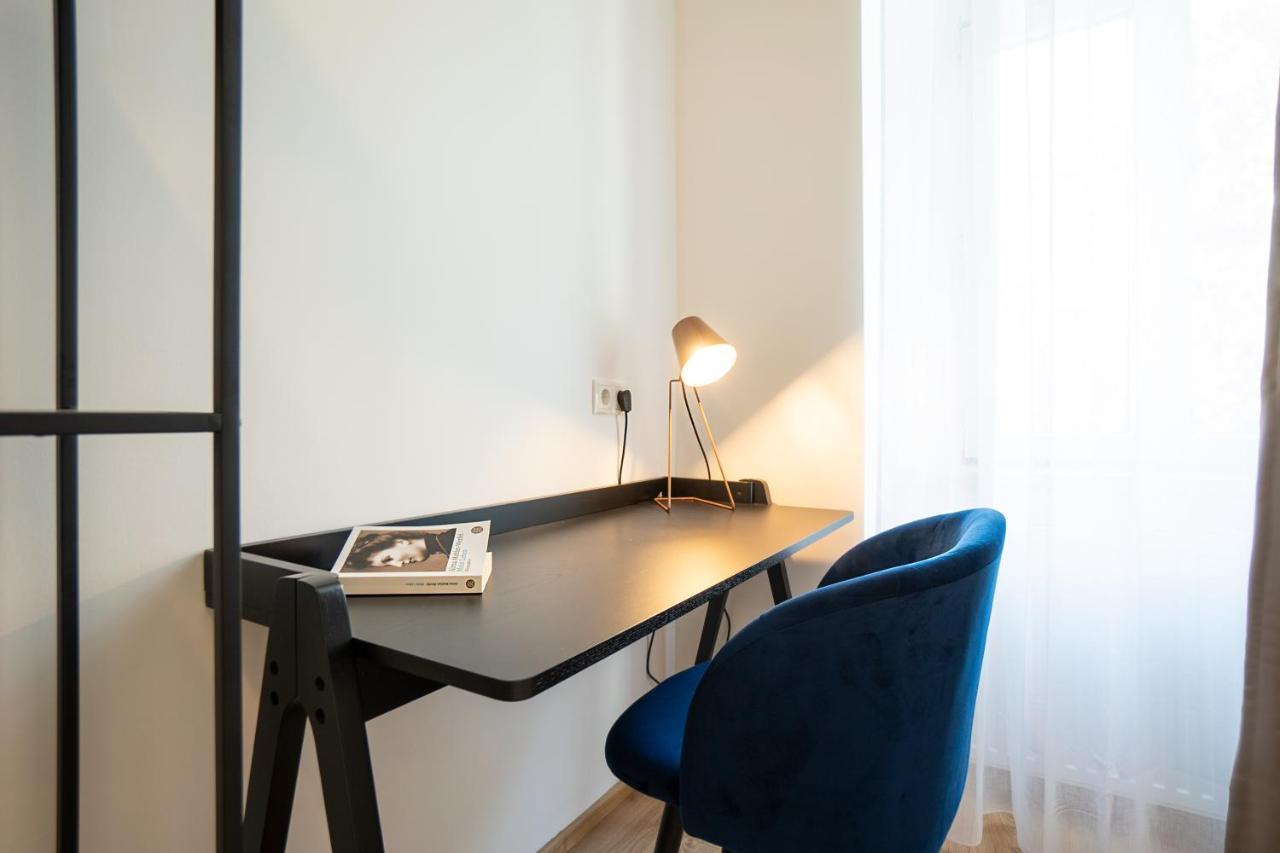 2-Rooms Apartment 10 Min Away From City Center Вена Экстерьер фото
